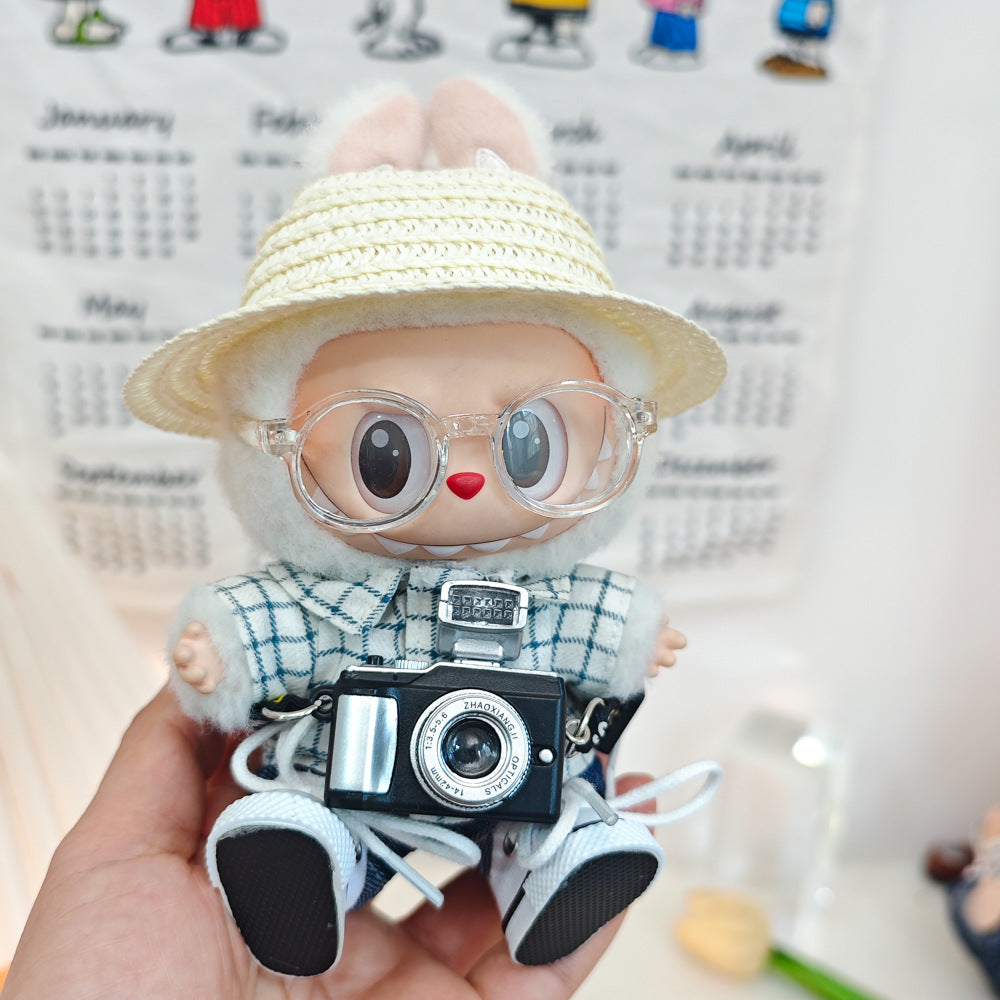 +17cm Labubu Doll Clothes – Checkered Shirt Outfit with Hat, Glasses, Mini Camera & Bag for Sit-Down Party (For Labubu V2 & V3 Vinyl Dolls)
