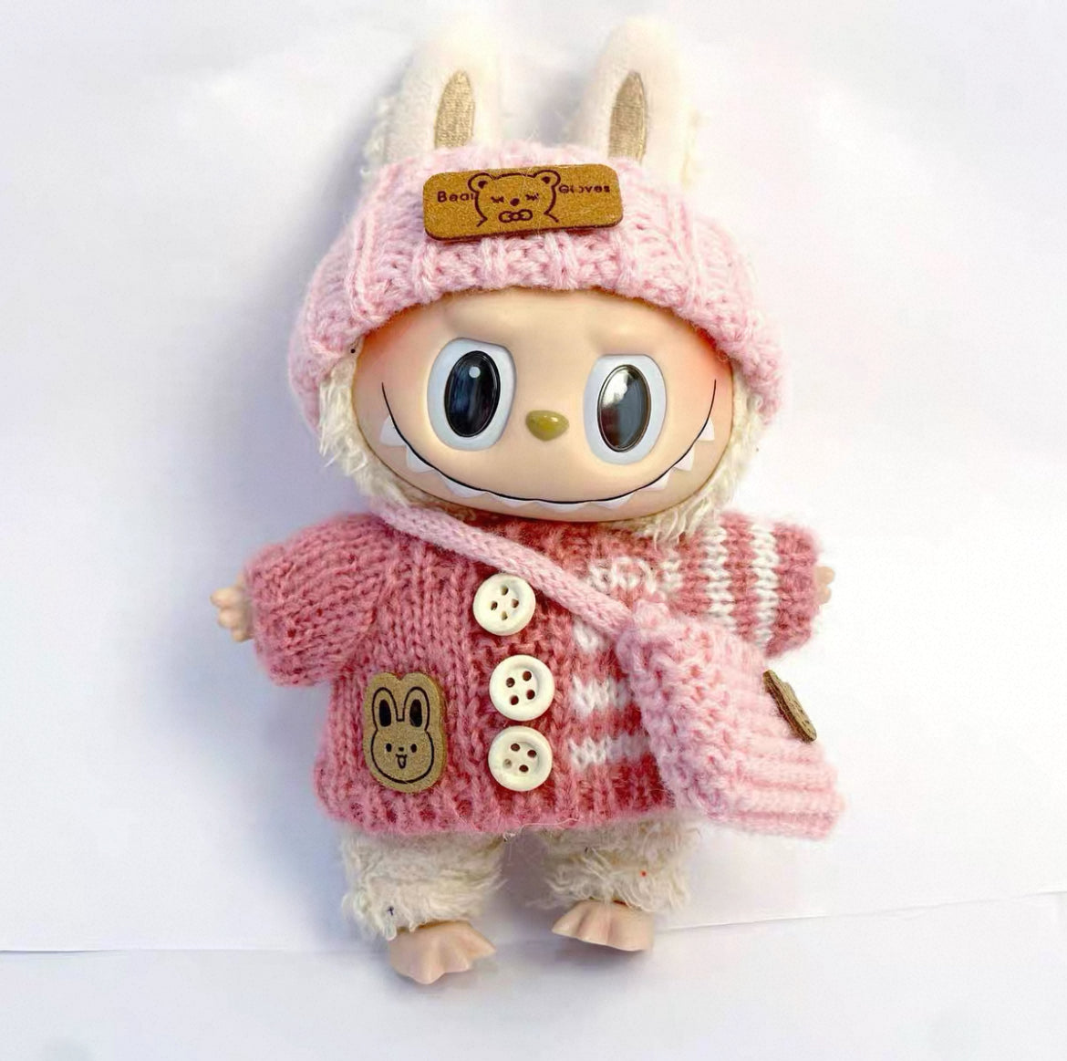 +3-Piece Handcrafted Crochet Doll Clothes Set – Hat, Sweater & Bag (Maillard Brown) Fits 5.9–6.7 inch Dolls (Labubu Gen 1 & 2) No Doll